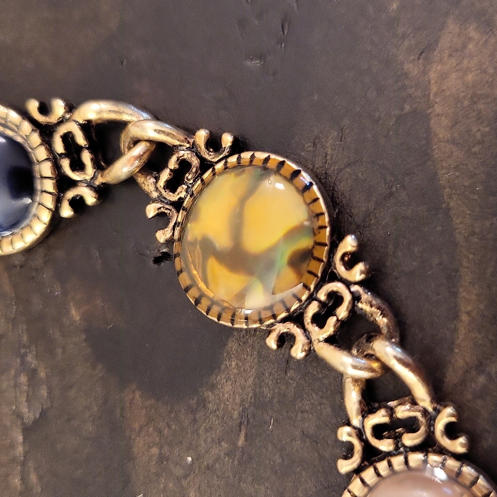 Vintage Ornate (Intricate) Faux Tigers Eye, Abalone Gold Link Bracelet - Picture 8 of 13